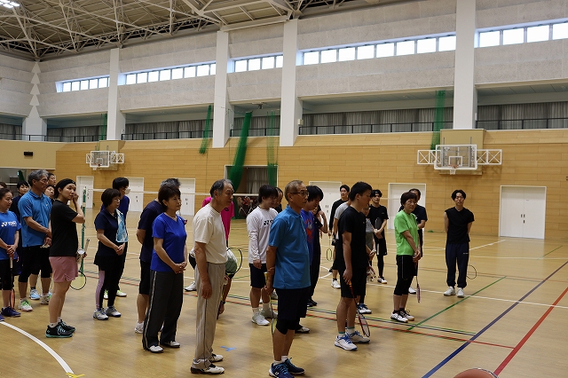 第48回町民バドミントン大会開会式 第48回町民バドミントン大会開会式