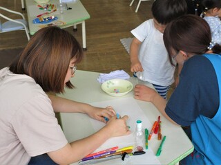 小さなビーズも上手にボトルに入れたよ☆