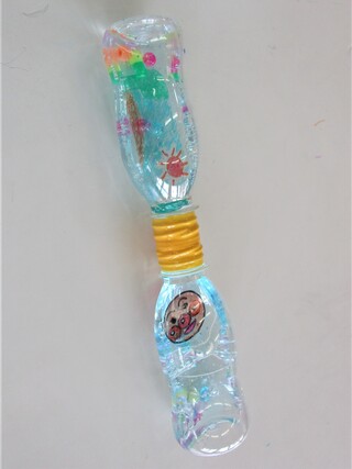 砂時計タイプのセンサリーボトル☆