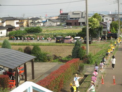 児童館に戻る子どもたち①