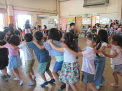 じゃんけん列車をやっているところ