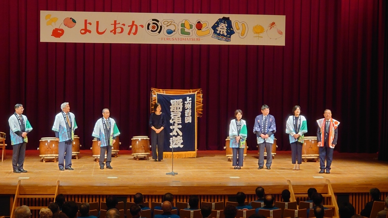 開会式に出席する石川町長