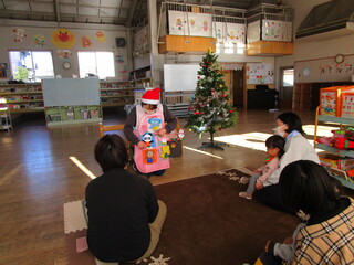 エプロンシアターの様子①