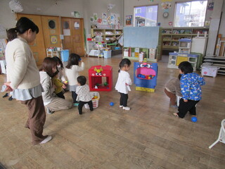 まめまきごっこをしたよ♪①