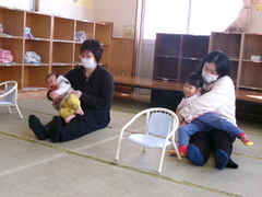 ふれあいあそび「バスにのって」②