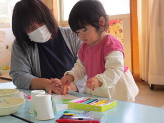 お絵かきたのしいな♪