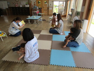 絵本『カシャ！はい、ちーず！！』の様子③