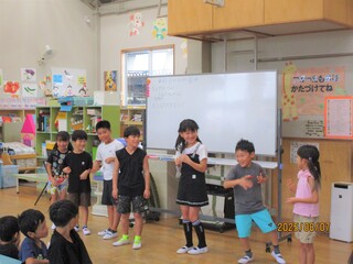 ジェスチャーゲームの様子