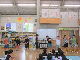 ジェスチャーゲームの様子