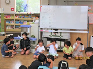 ジェスチャーゲームの様子