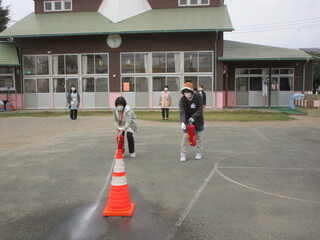 水消化器訓練の様子②