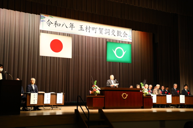 新年の挨拶をする石川町長