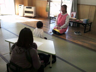 朝のごあいさつをしているところ