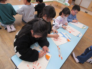 手形スタンプバッグを作っているところ③